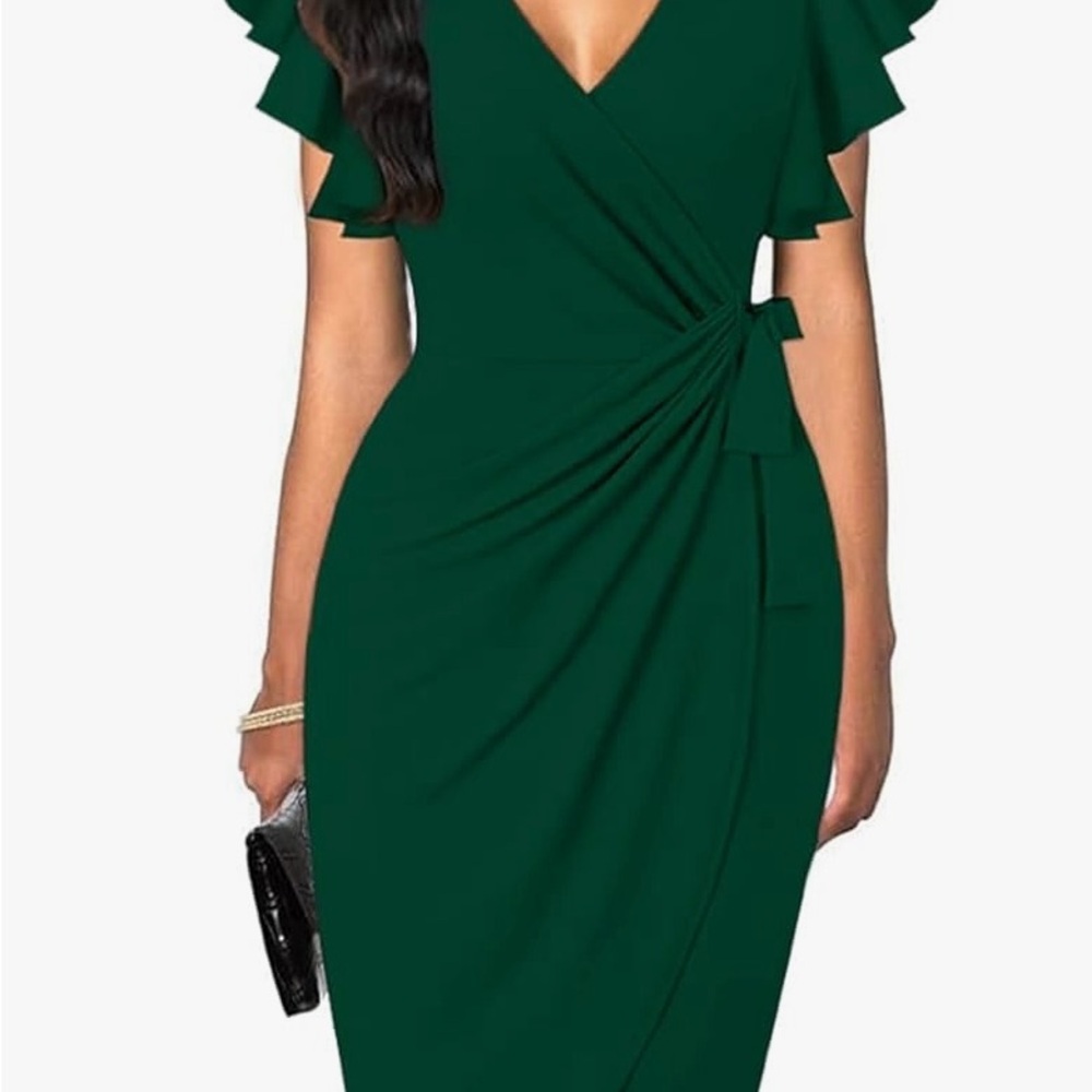 Formal dress  elegant for every party . Size S . Color green